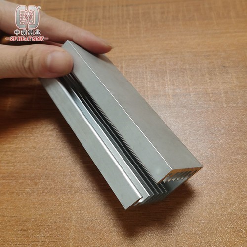 U-shaped groove heat sink 5 U-shaped groove heat sink 5